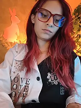 RedMeloddy 🍁 webcam chat