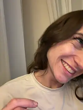 -AngelAri- webcam