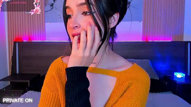 samanthaa_moon webcam