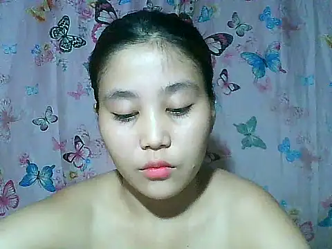 SexyAsianPussy4u webcam
