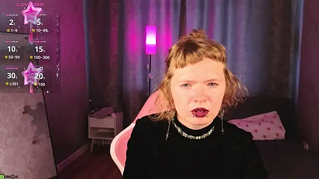VioletDesiree webcam