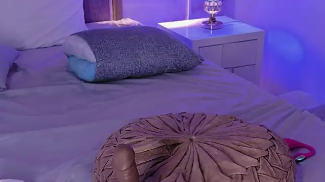 AmmyJones_ webcam