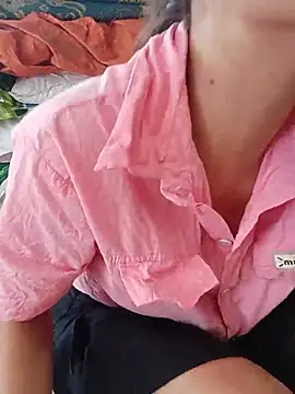 Linda-yiyi webcam