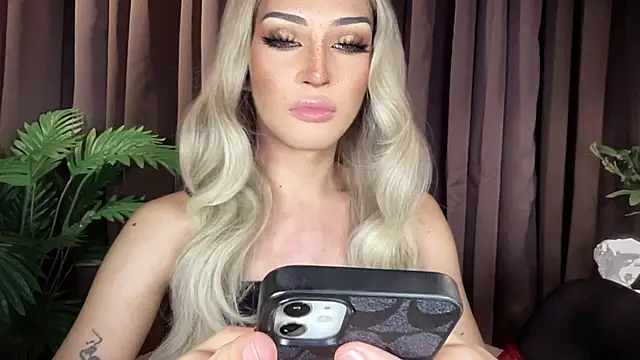 Alicegreenexx webcam