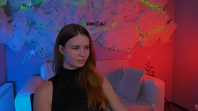 angie_foxy1 (F teen) - hard slaps on the naked butt