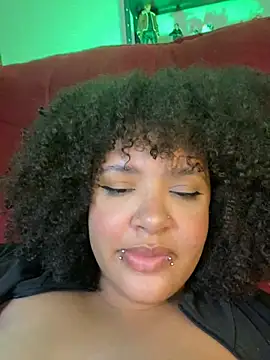99_Lilith webcam