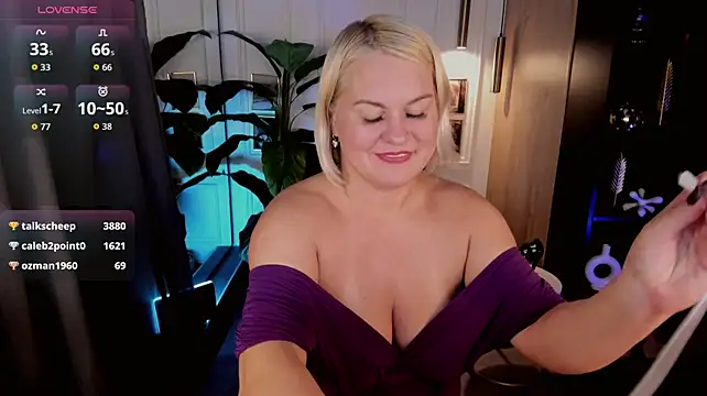 YolandaKiss live