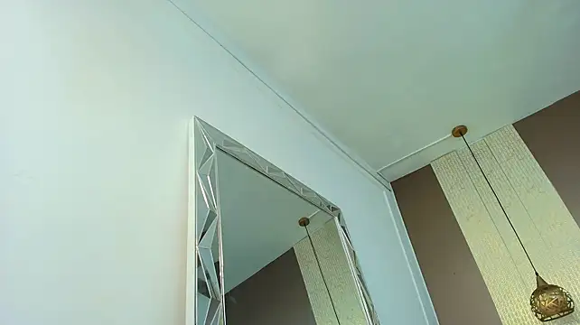 Tiifany_Baker 🏓 naked cam