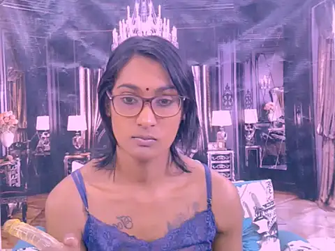 IndianRebel4u2Luv live cam on StripChat