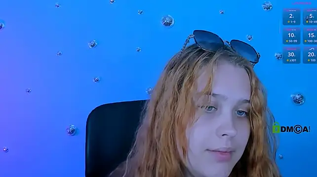 roxy_starr_ webcam