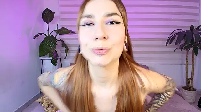 Sky_Intimate webcam