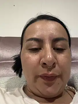 Abril_Luv webcam