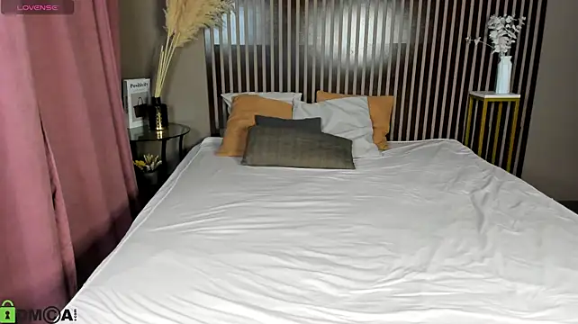 Aly_Alyc webcam