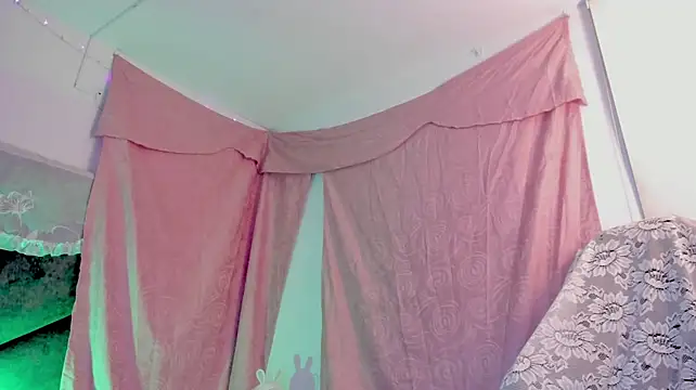 BonnieCute_ webcam