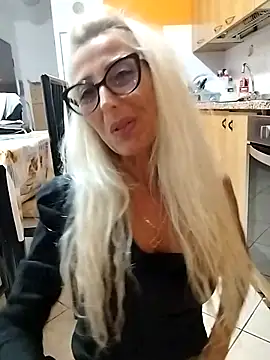 _sexyBLONDE46_ webcam