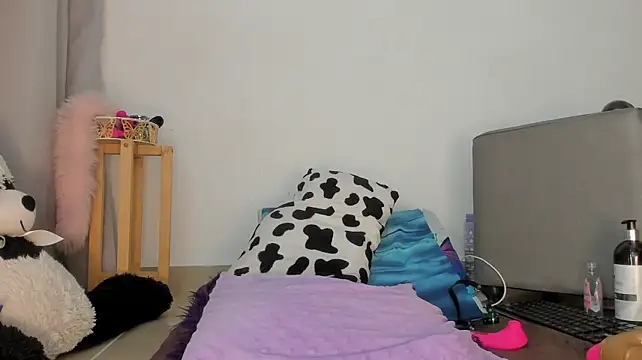 Nanny_11 webcam