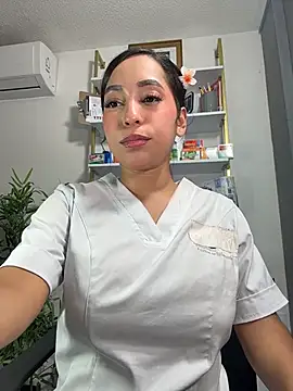 MiaCamille_ webcam