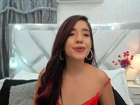 CrystalHadid webcam