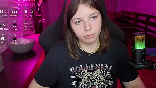 XNirvanaX webcam