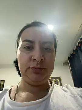 Abril_Luv webcam