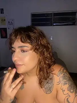 name_less_lulu 🥦 live webcam