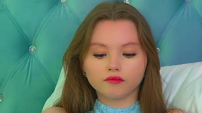 KeiraAsti 🎚 online stream