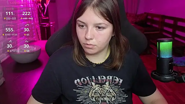 XNirvanaX webcam