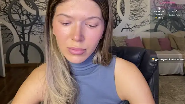 viviann_evans 🐂 live online cam