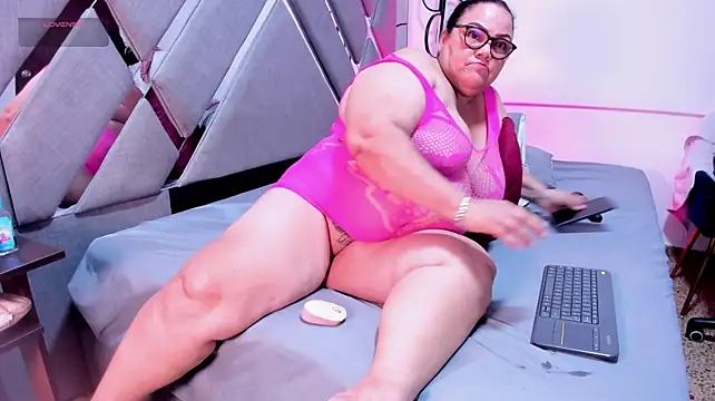mommy_cute webcam