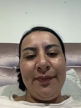 Abril_Luv webcam