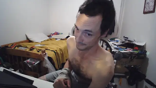 JohnnyMoves webcam