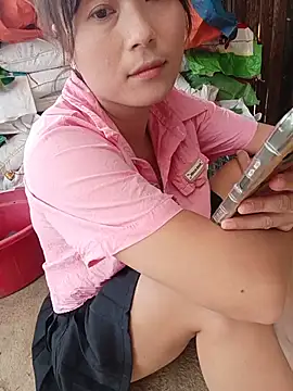 Linda-yiyi webcam