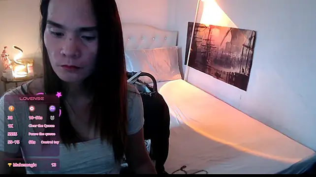 NinaDOM4CUM webcam