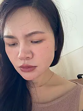 cici-2026 (F milf) - 众筹大黑牛完成任务控制小粉5分钟