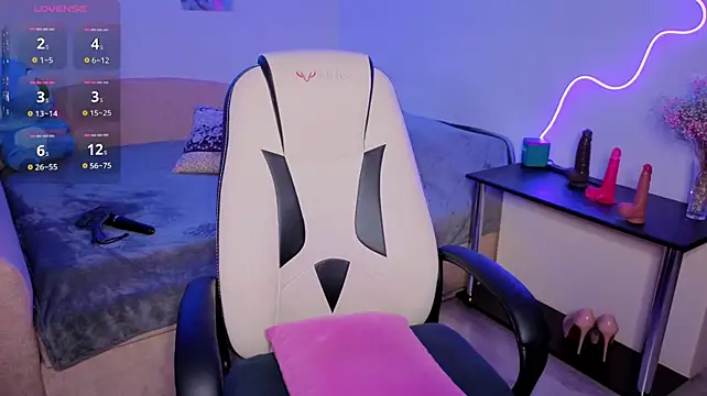 DeeDiamond webcam