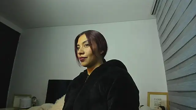 melanie_roux__ webcam