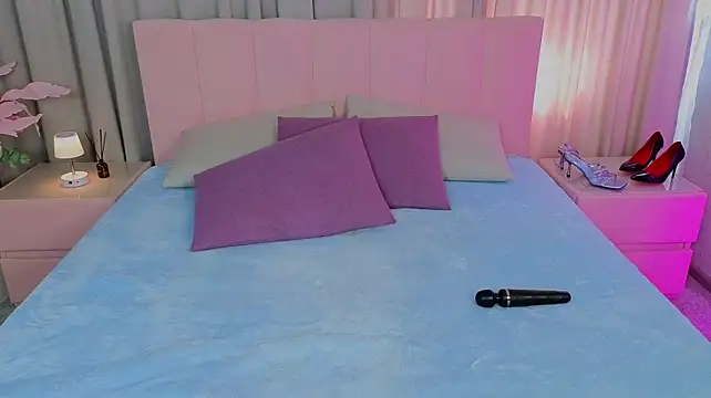 Ariana_Petite webcam