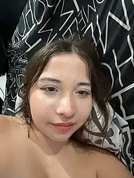 AliciaWhite_nt webcam