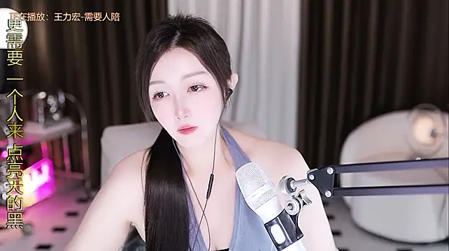 Angelya-888 webcam