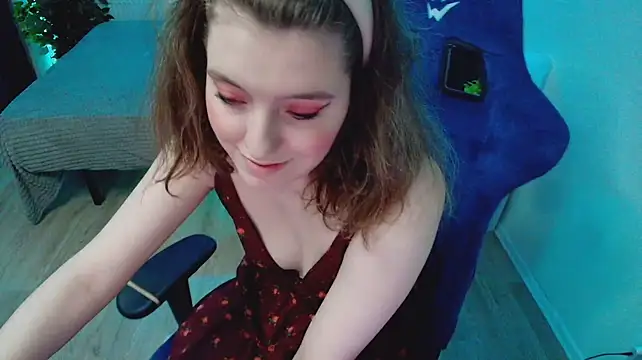 CranberryHot live cam on StripChat