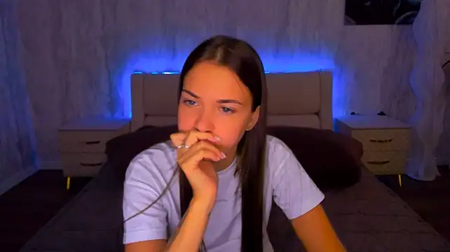 AlexaBarkley webcam