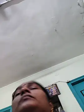 yamini1431 webcam