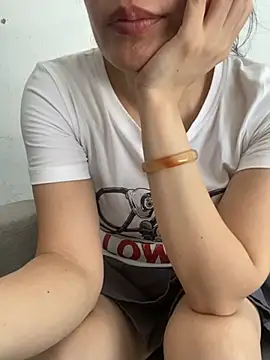 Ivy_Trix2 webcam