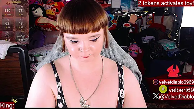 VelvetDiablo webcam