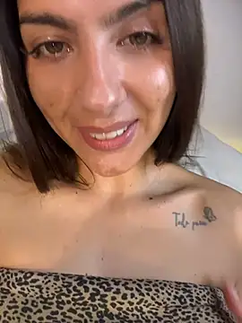 chicachocolate01 (F young) - Spit tits and kisses dildo 🔥
