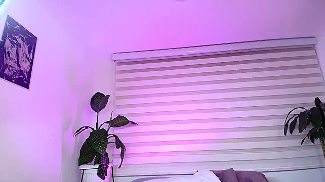 Sky_Intimate webcam