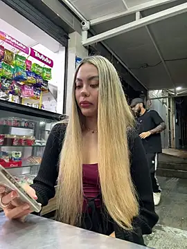 lindaandtony webcam