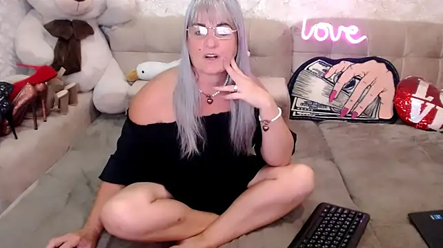 SiberiabBerry live cam on StripChat
