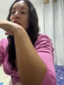 emely_sexx20 webcam
