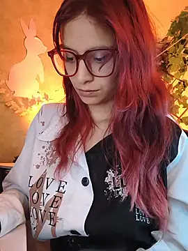 RedMeloddy webcam